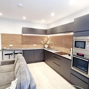 https://stylish-flat-in-bournemouth-town-centre.bournemouth-hotels.org